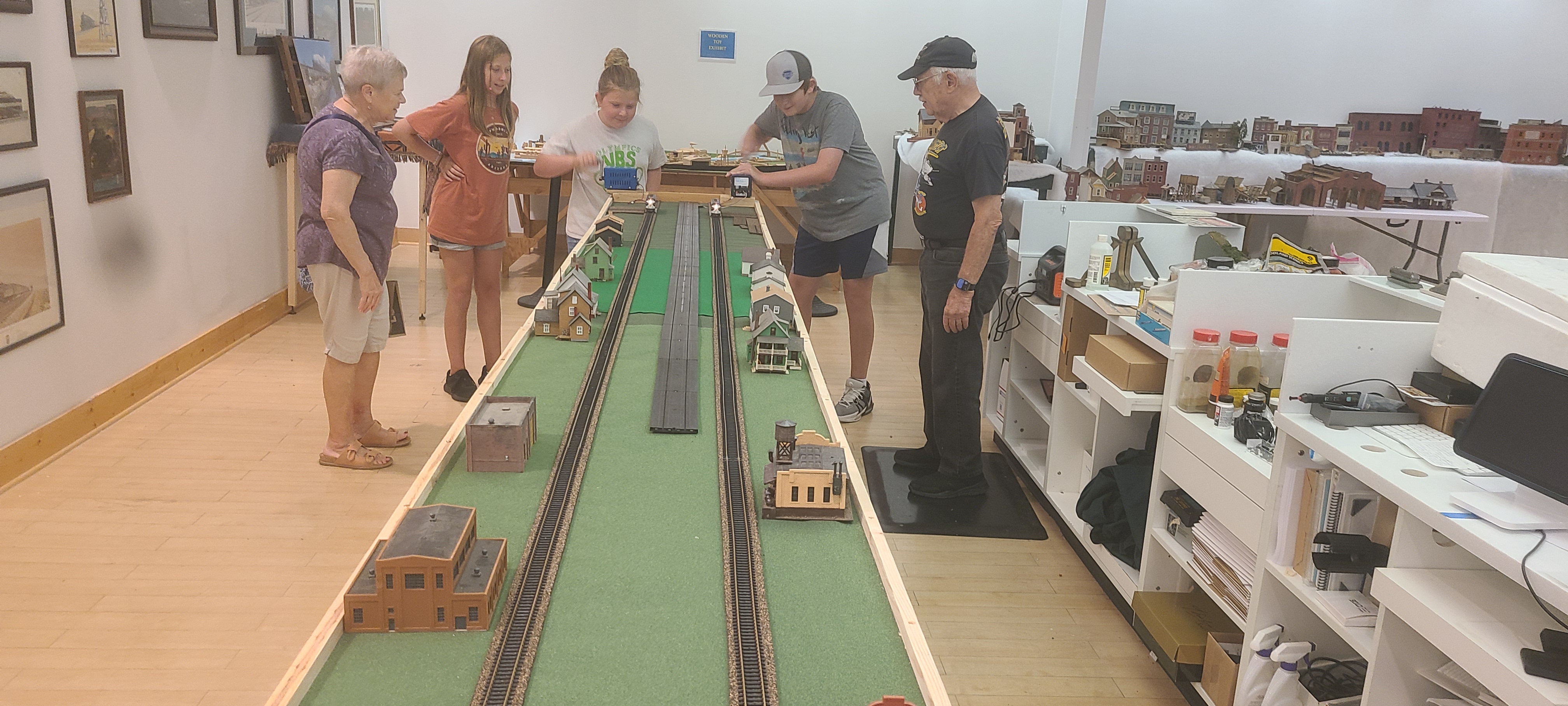 Train race