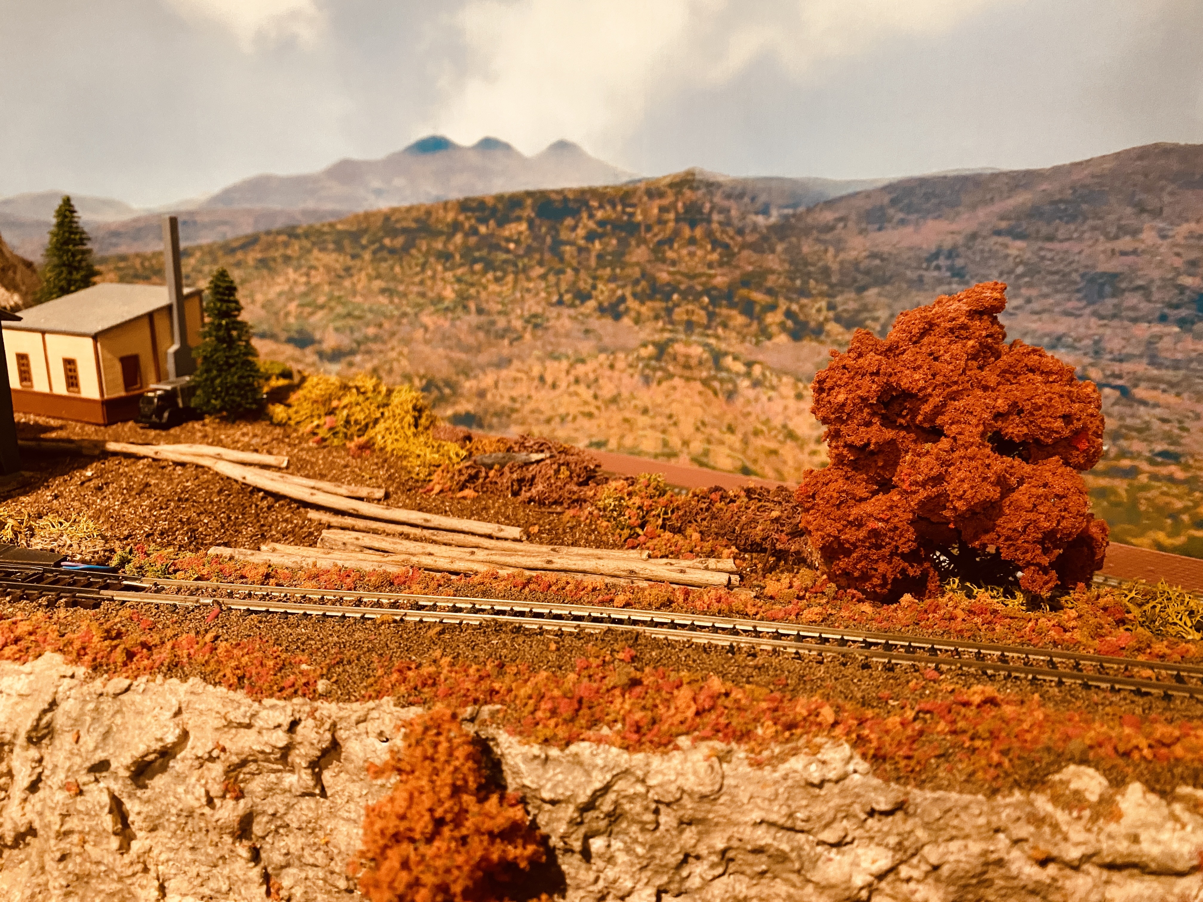 Model Railroad Photo by BYMRR.com Model Railroad Photo by BYMRR.com