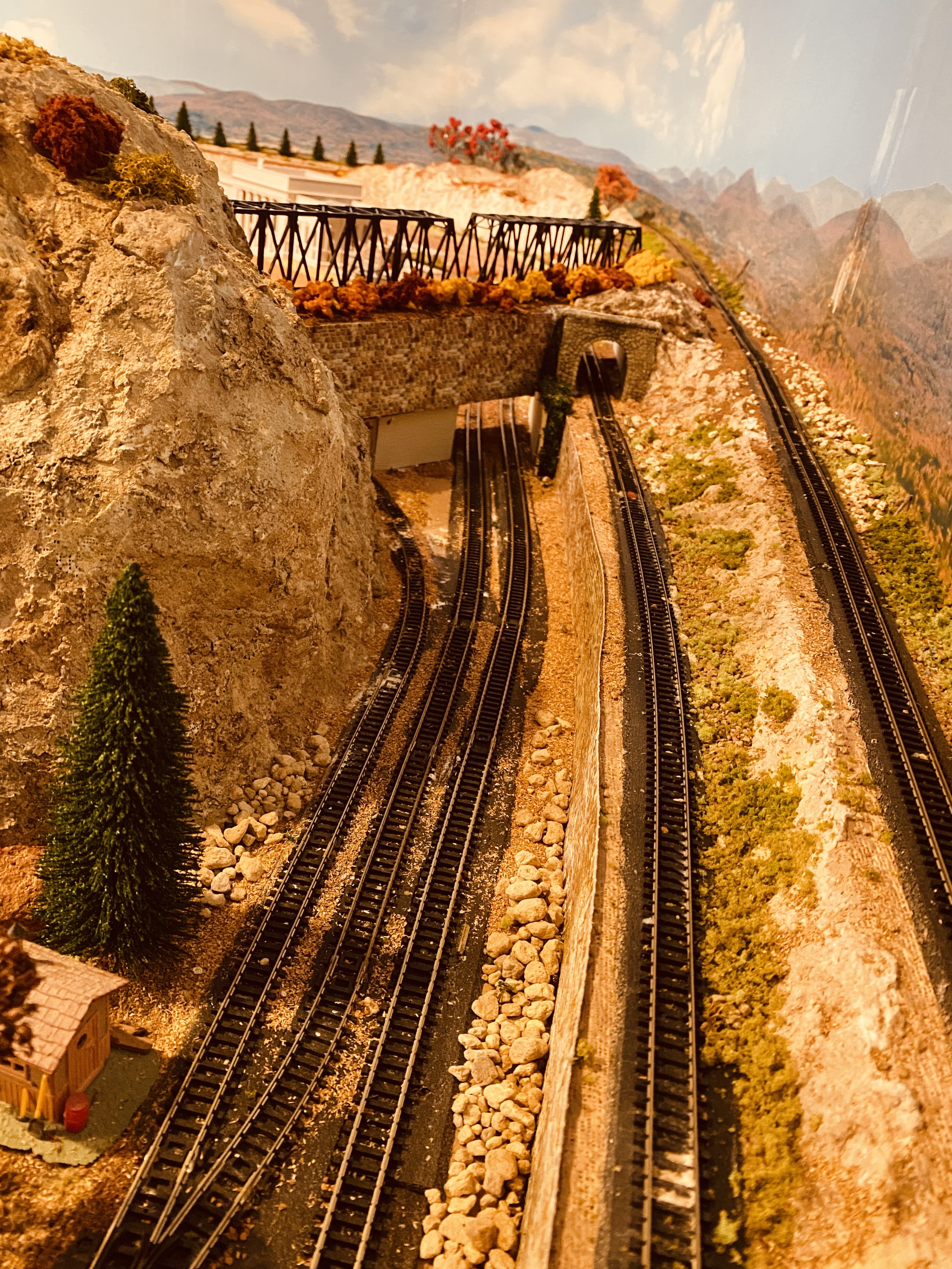 Model Railroad Photo by BYMRR.com Model Railroad Photo by BYMRR.com
